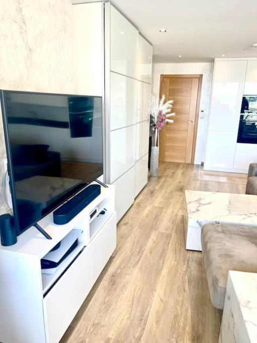 Ocean Village High Floor Luxury Modern Apartment Gibraltár Kültér fotó
