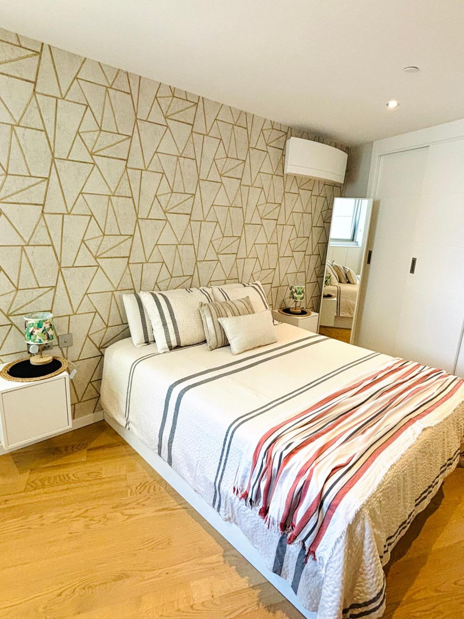 Ocean Village High Floor Luxury Modern Apartment Gibraltár Kültér fotó