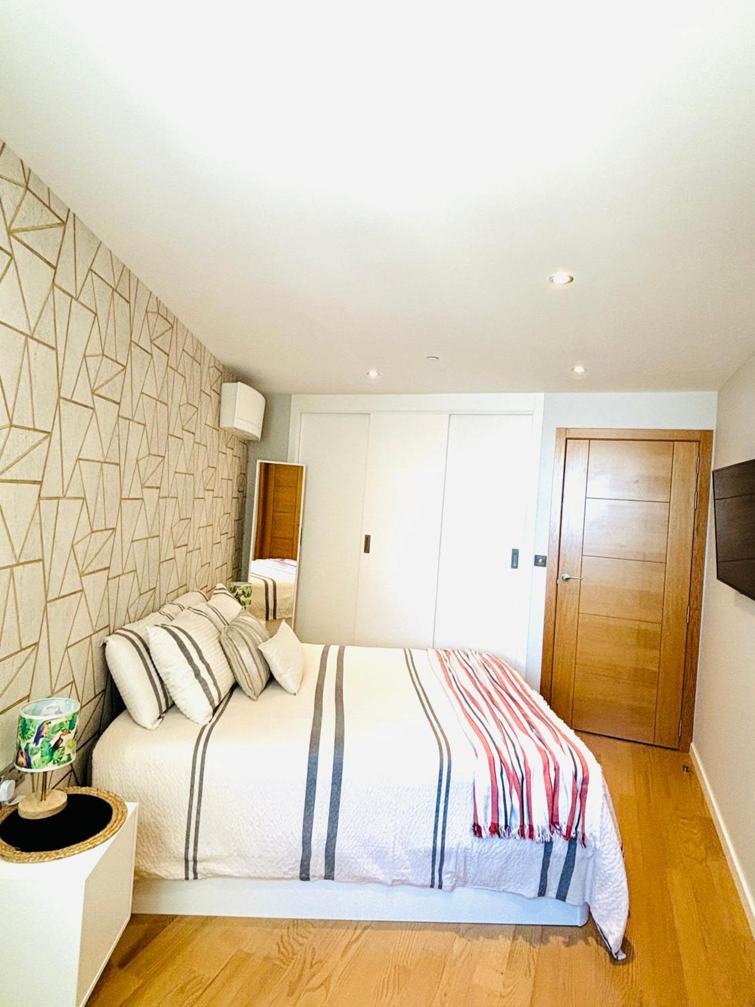 Ocean Village High Floor Luxury Modern Apartment Gibraltár Kültér fotó